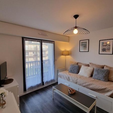 Apartment Well Equipped Near Beach Cabourg Exterior foto