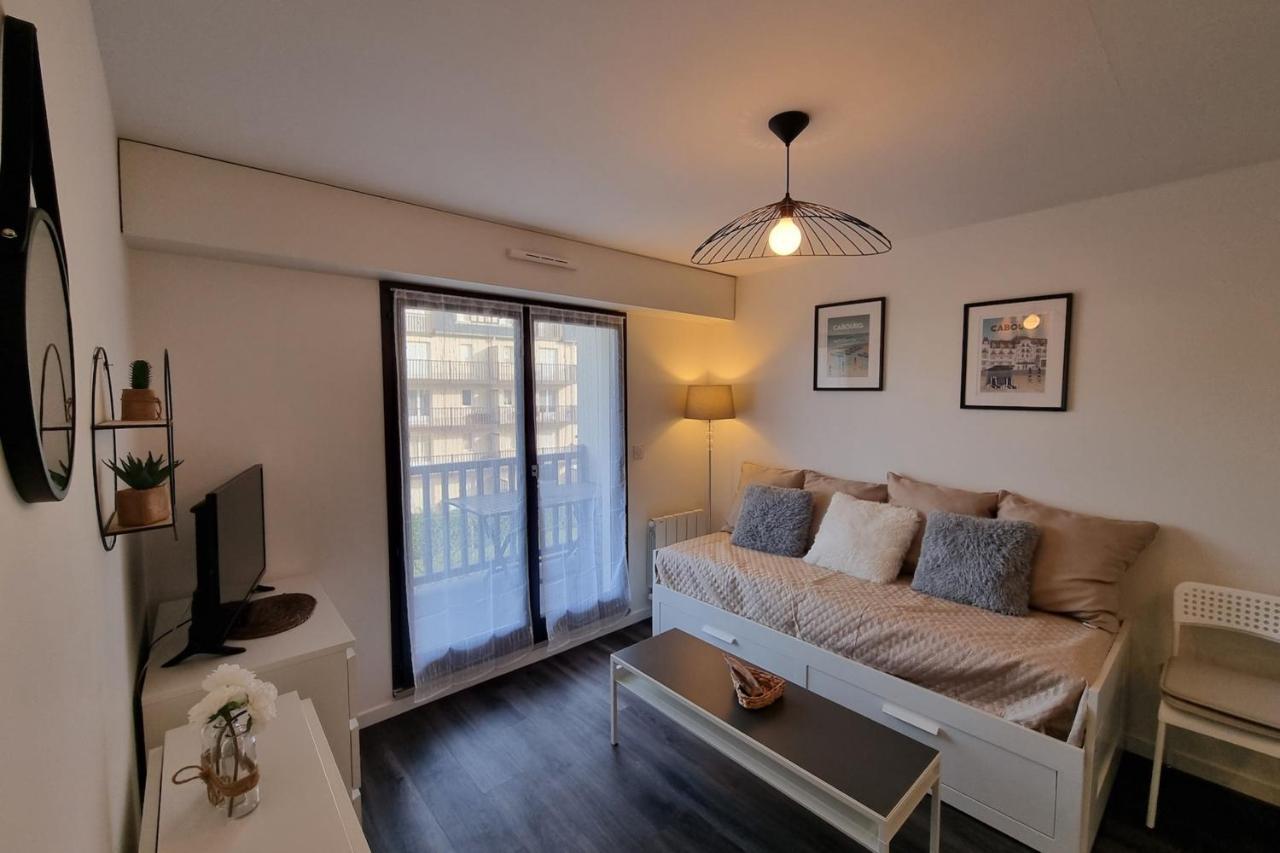 Apartment Well Equipped Near Beach Cabourg Exterior foto